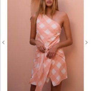 M - Sabo Skirt Luxe Gingham Wrap Dress